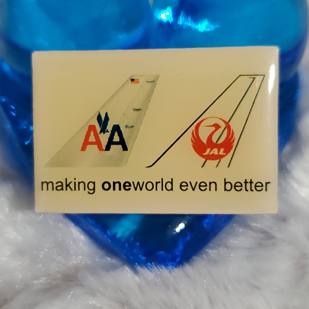 AA and JAL Airlines Oneworld commemorative codeshare pinback Aviation AVGeek